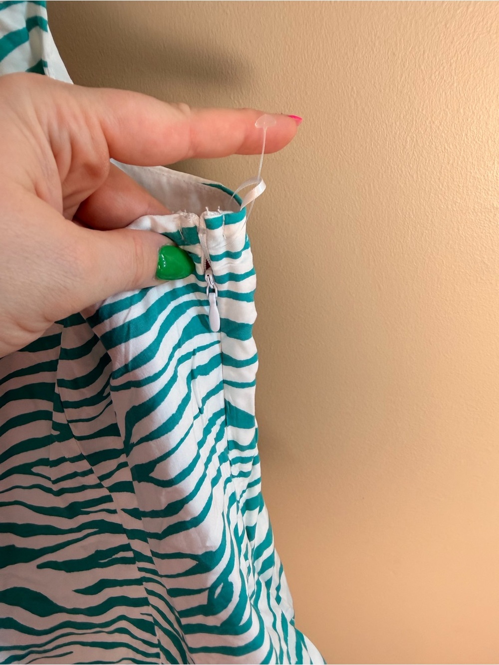 Bar III 2X NWOT Teal Zebra Print Smocked Back Crop Tank Top Plus Size - Picture 4 of 4